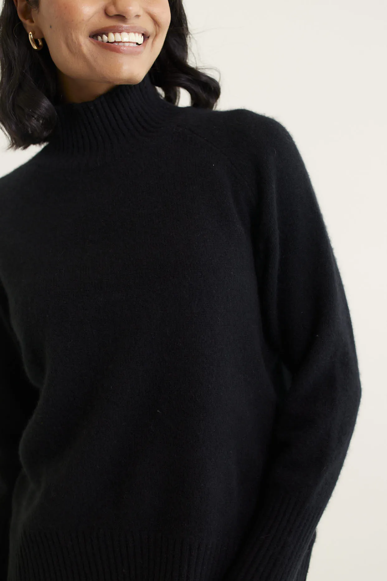 Fifi Cashmere Polo Sweater In Black