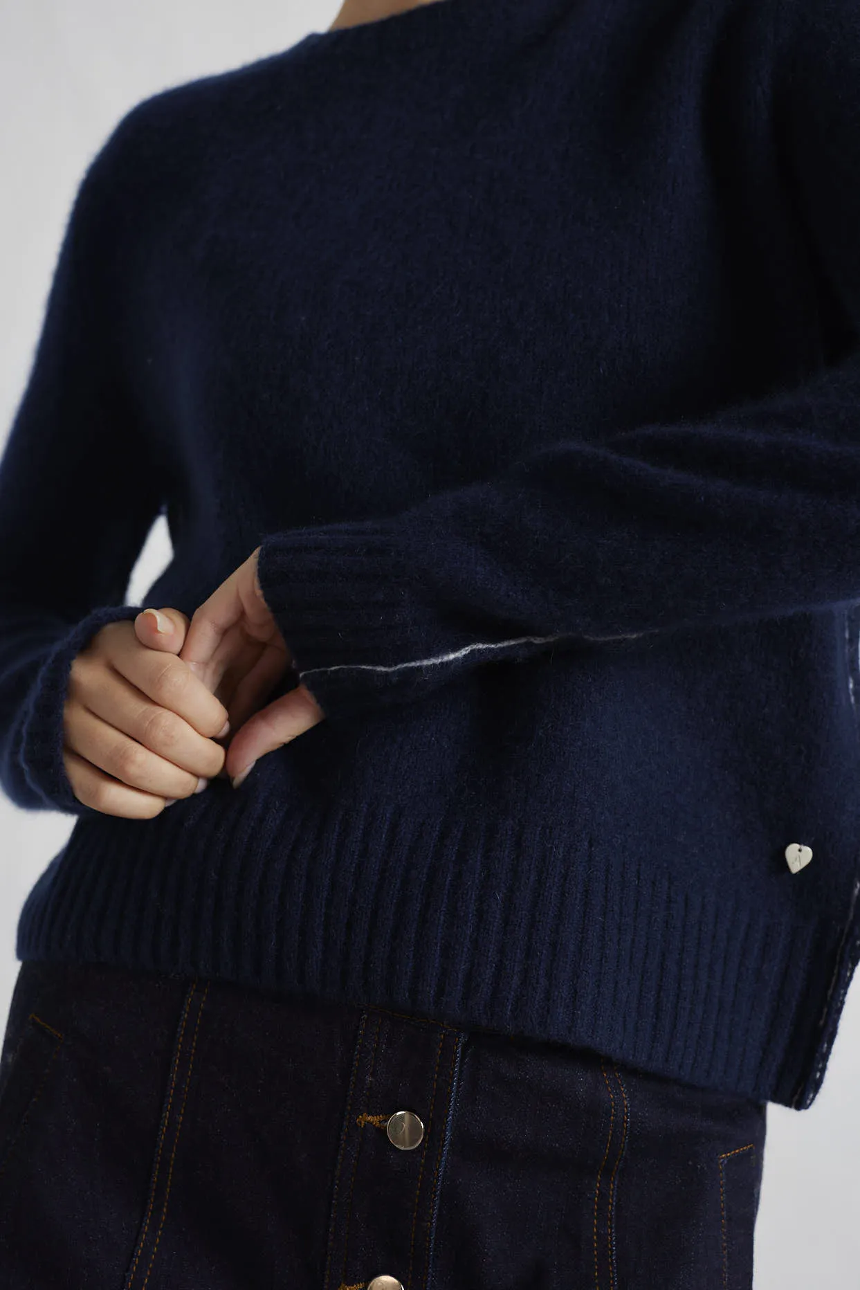 Georgia Cashmere Sweater in Midnight Navy