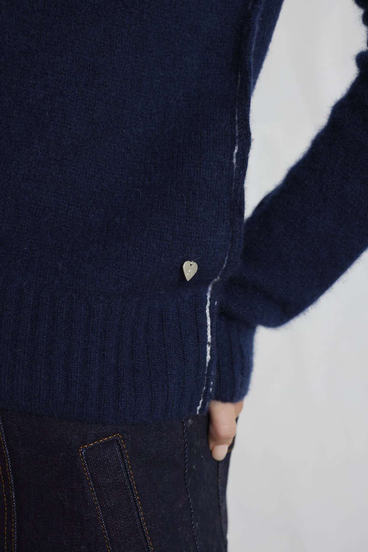 Georgia Cashmere Sweater in Midnight Navy