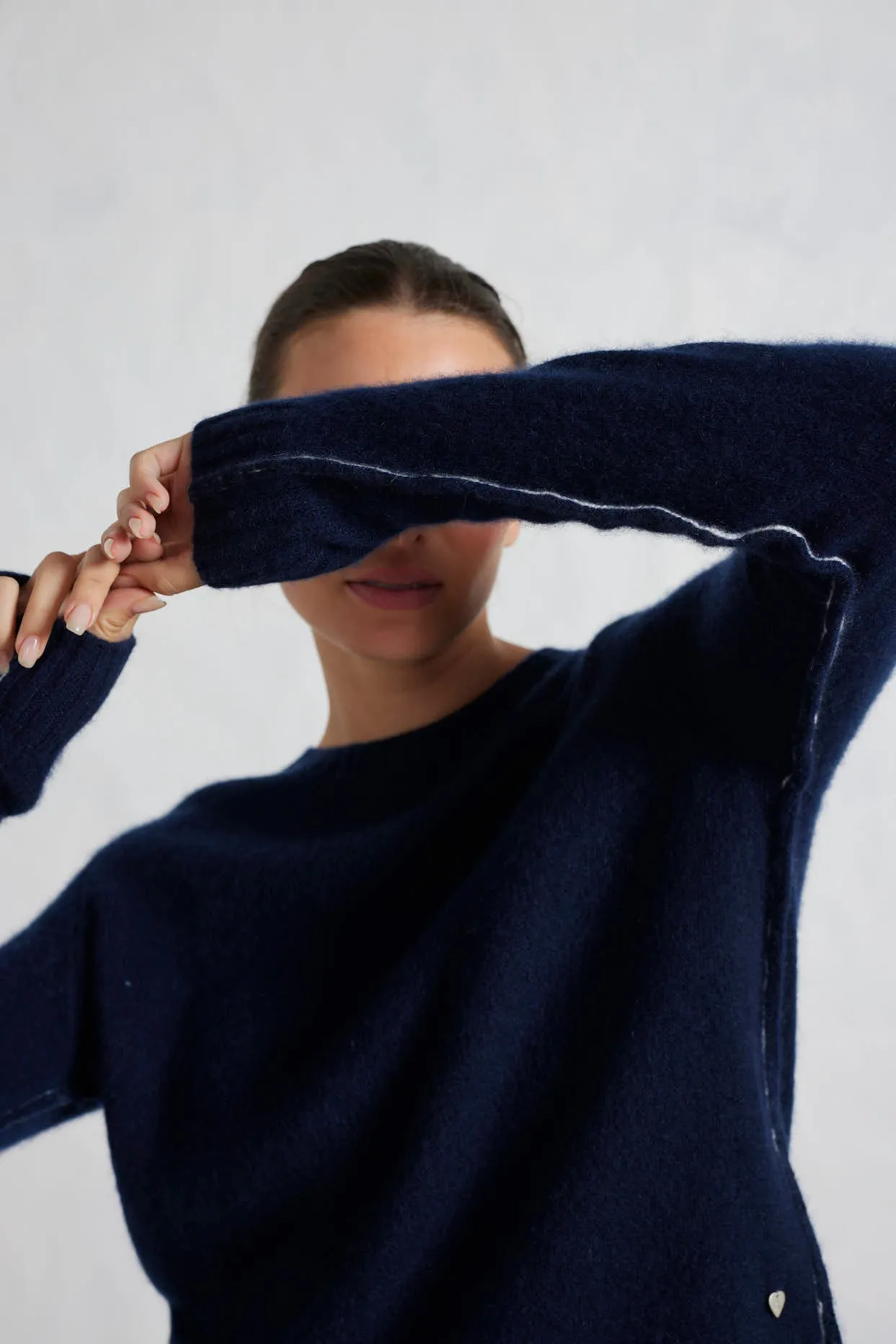Georgia Cashmere Sweater in Midnight Navy
