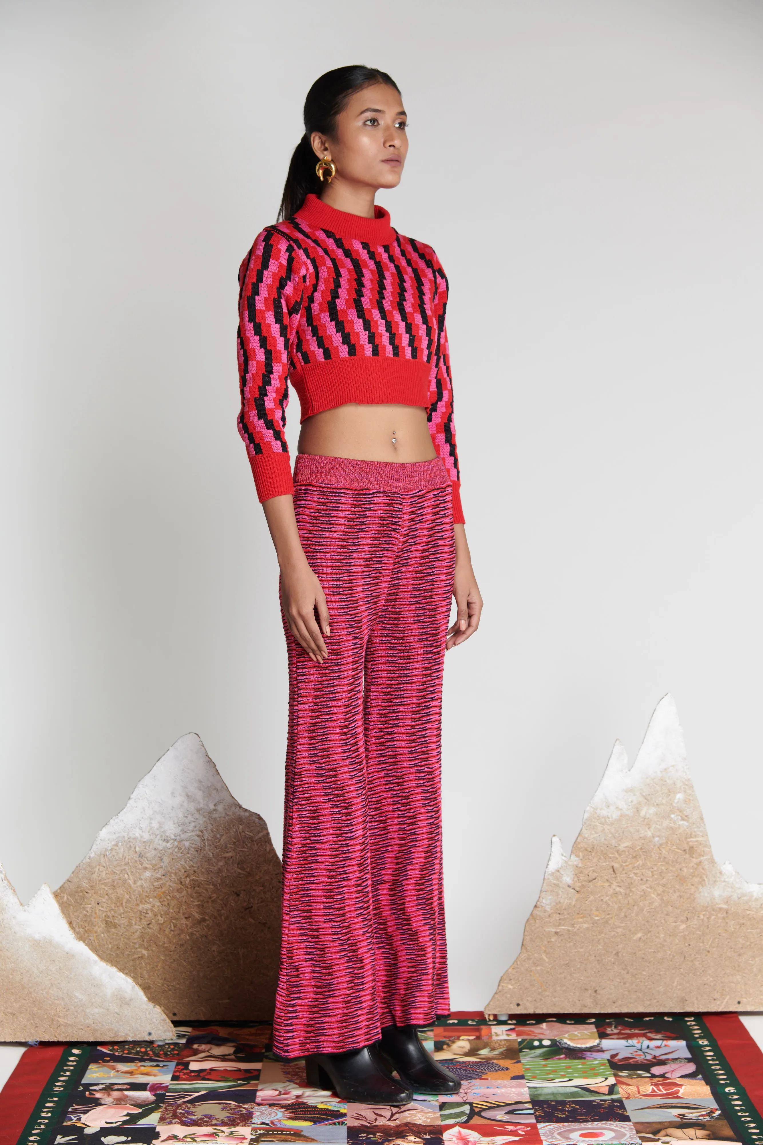 Staggered Knit Bell Trousers